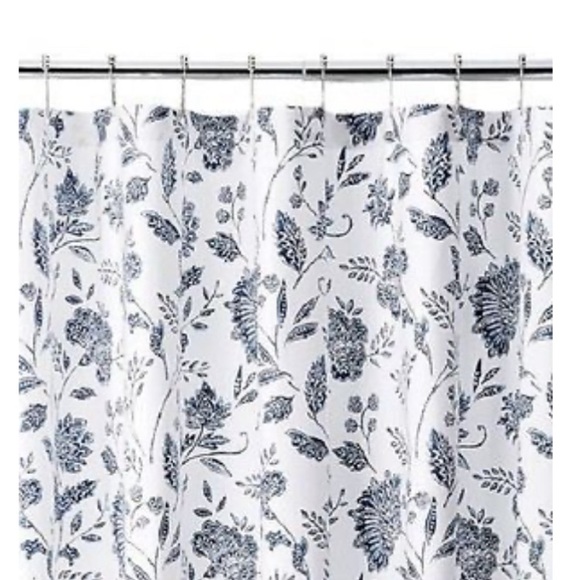 TOMMY BAHAMA SUNKIST DAYS 100% Cotton Shower Curtain EUC Cottage Coastal Blu/Wh - Picture 3 of 5